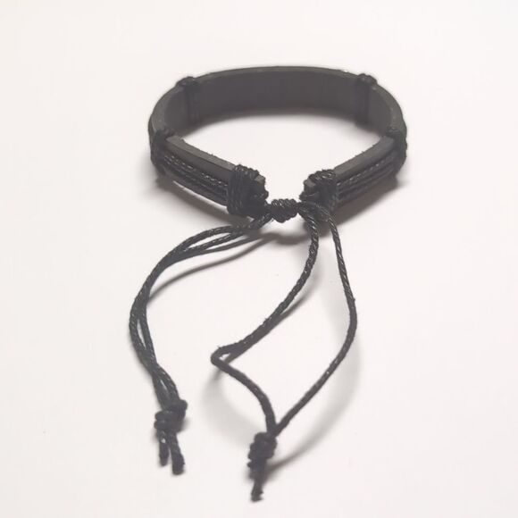 527 Spanish Prayer Black Leather Adjustable Slider‎ Bracelet - Picture 4 of 5